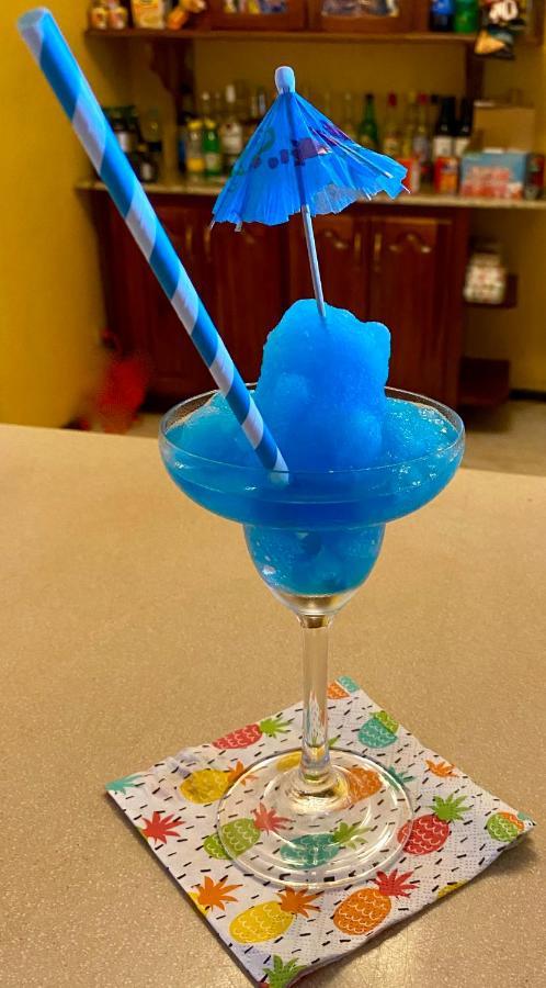 The Blue Orchid B&B Montego Bay Eksteriør billede